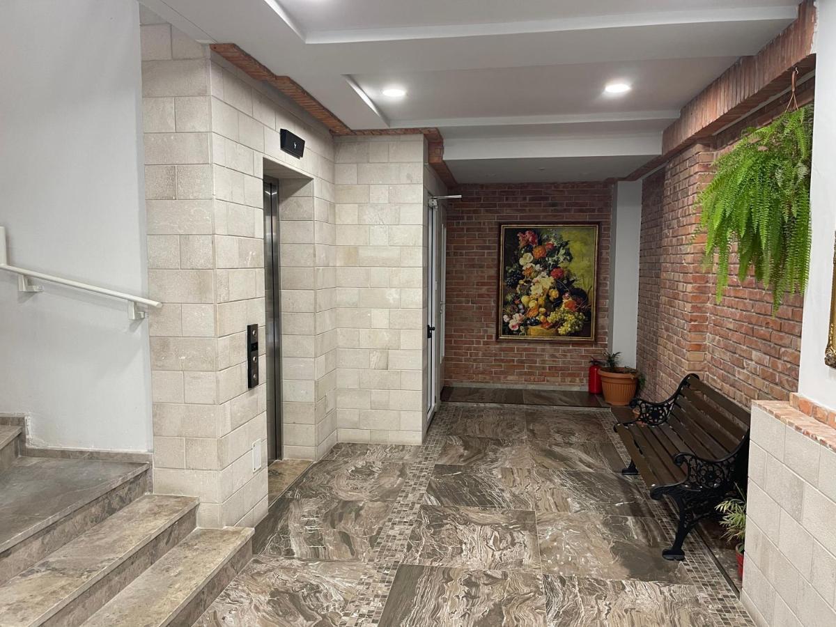 Ale Investa Hospitality Apartment Tirana Exterior photo